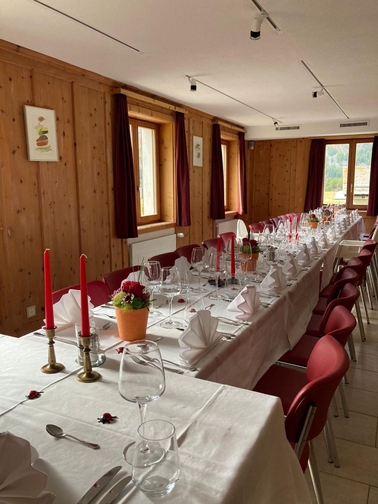 Hotel Ristorante Lagrev 말로야 외부 사진