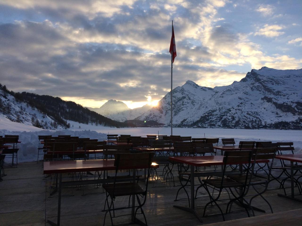 Hotel Ristorante Lagrev 말로야 외부 사진